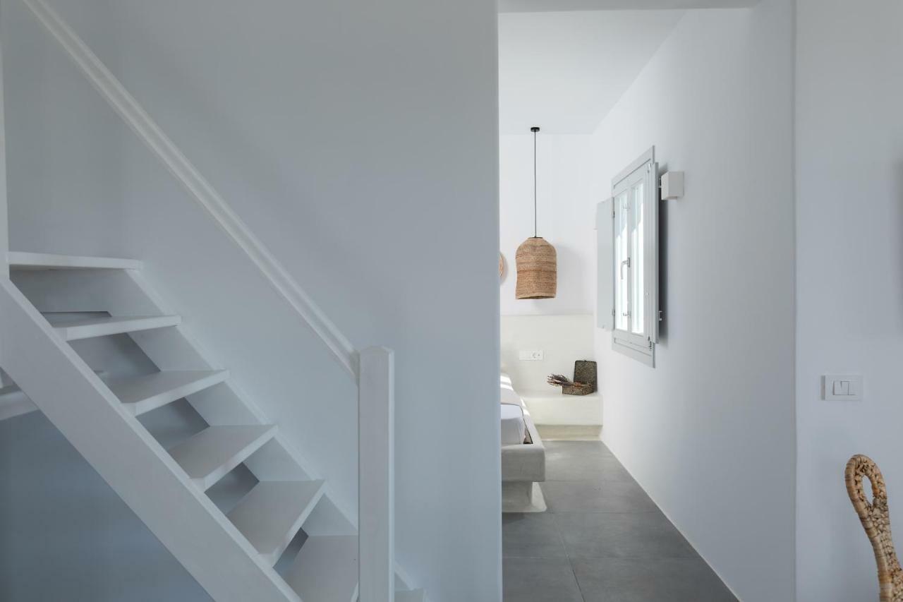 Bianco Diverso Suites Imerovígli Buitenkant foto